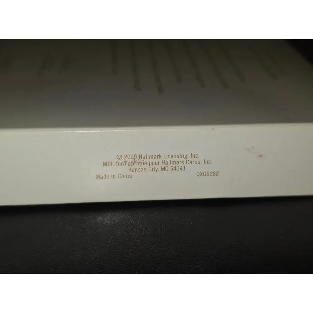 A Toast to Love ~ First Christmas Together ~ Hallmark Keepsake Ornament ~ 2009‎
